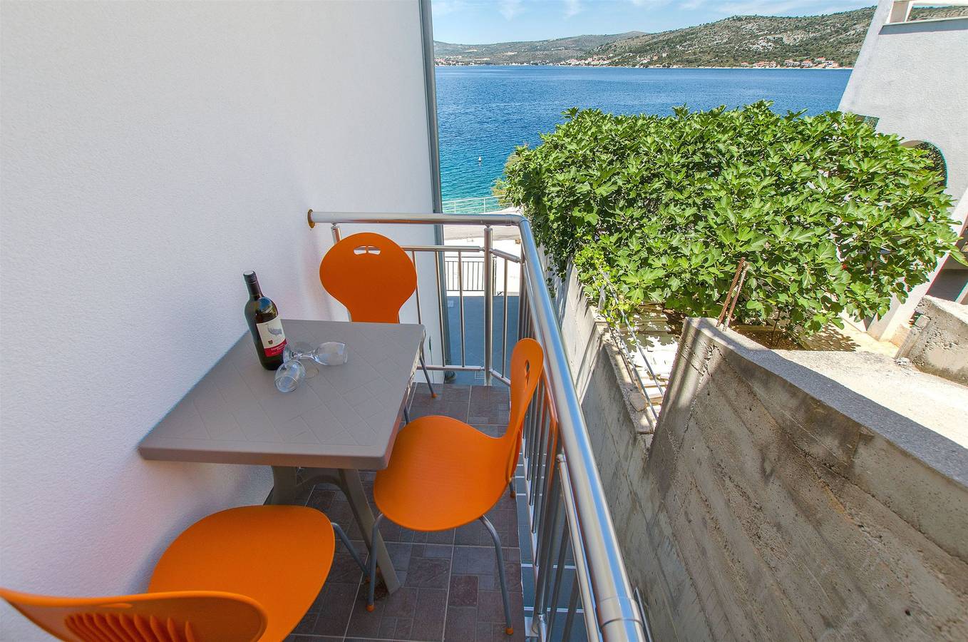 Appartamento vacanze a Razanj a partire da 59€ a notte