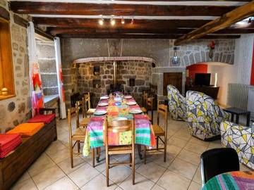 Gîte pour 6 Personnes dans Albaret-le-Comtal, L'Aubrac, Photo 3