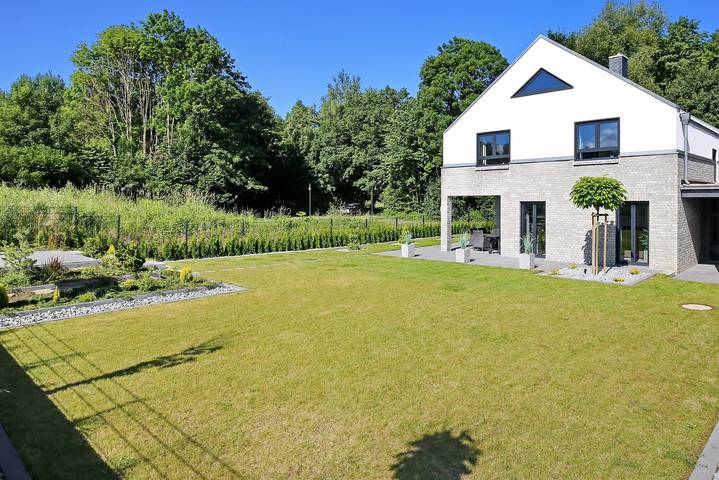 Ferienhaus für 8 Personen, mit Sauna und Garten