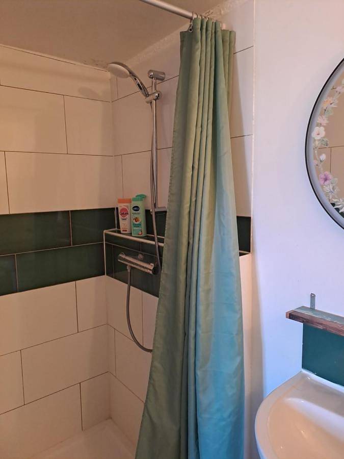 Two-Bedroom Family Apartment in Pont-sur-Yonne, Yonne