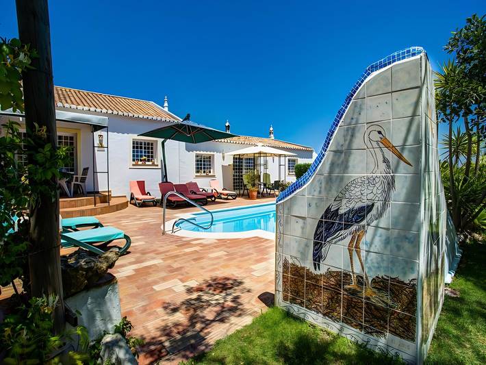 Casa de férias para 2 pessoas, com Jardim e Piscina em Mexilhoeira Grande