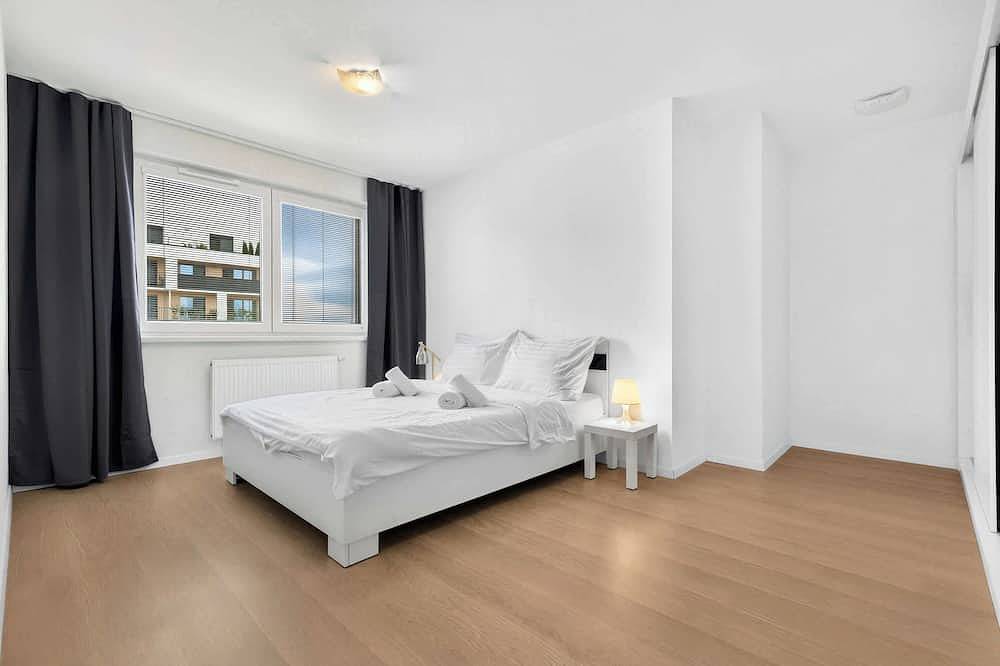 Appartement entier, Quiet Spacious Business Suite with On-Site Parking in Bratislava, Région de Bratislava
