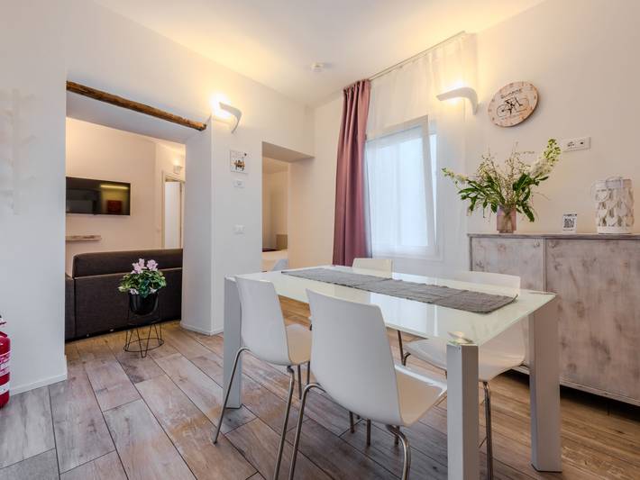 Ferienwohnung für 4 Personen, mit Terrasse in Arco