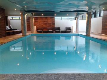 Gîte pour 4 personnes, avec piscine et vue ainsi que sauna et balcon dans Gare De Chamonix Mont Blanc