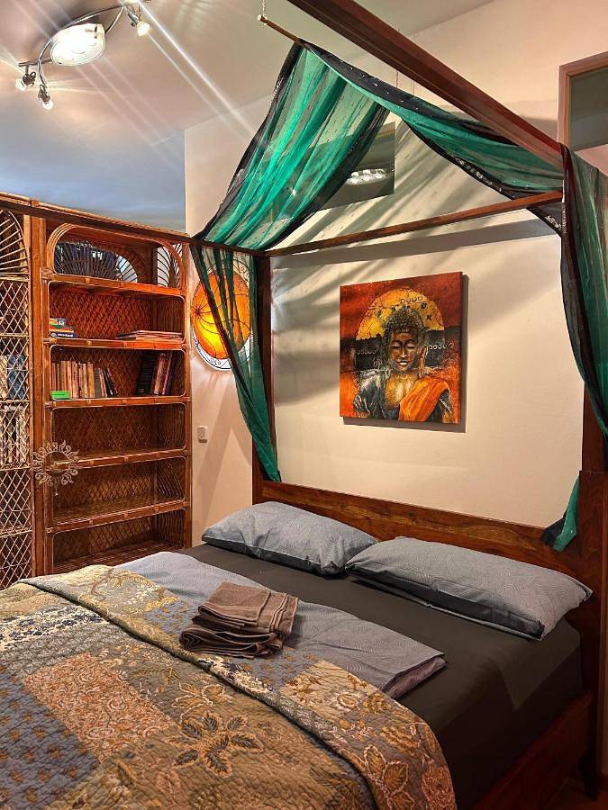 BnB für 3 Personen, mit Ausblick und Sauna in Berlin