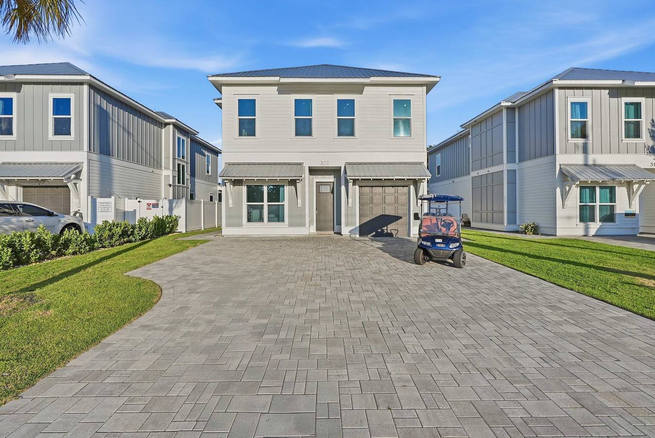 Downtime Laguna Dunes   Upscale Beach House for 16 in Gulf Resort Beach, Emerald Coast