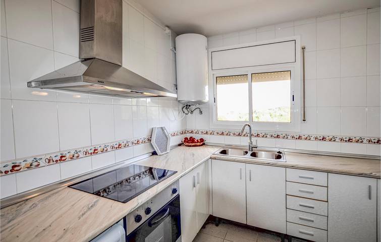 Lloret de Mar Apt avec piscine et parking in Maçanet de la Selva, Costa Brava