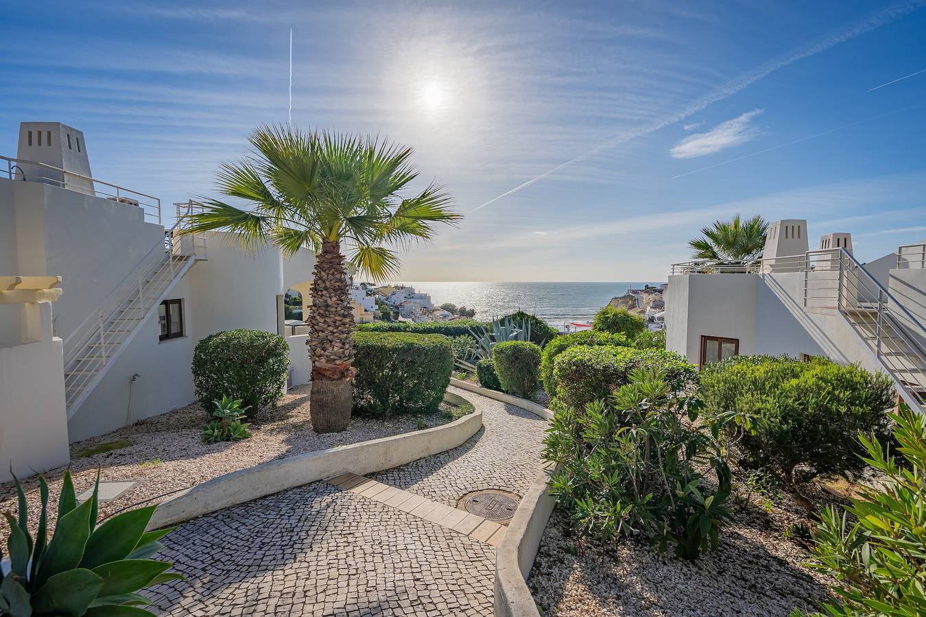 Appartement entier, Appartement "Norah's House" avec piscine partagée, Wi-Fi et climatisation in Carvoeiro, Lagoa