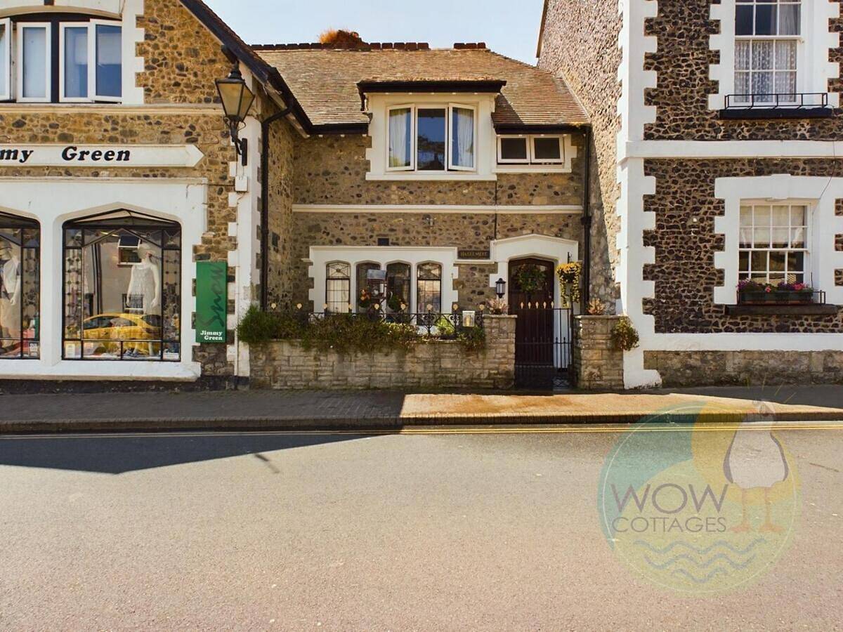 Three-Bedroom House in Beer (Devon), Jurassic Coast