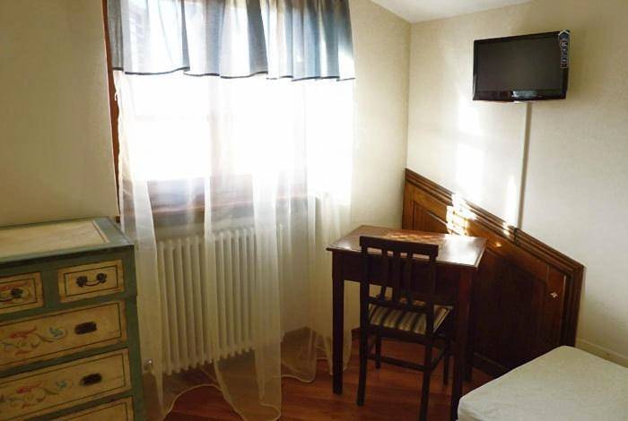 Chambre d’hôte pour 4 personnes, avec vue ainsi que jardin et piscine à Arezzo - 3