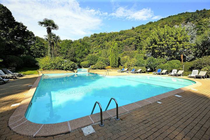 Ferienwohnung für 2 Personen, mit Balkon und Kinderpool sowie Pool und Seeblick am Lago Maggiore - 2