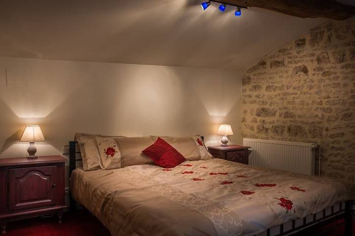 Gîte pour 6 personnes à Saint-Hilaire-des-Loges - 4