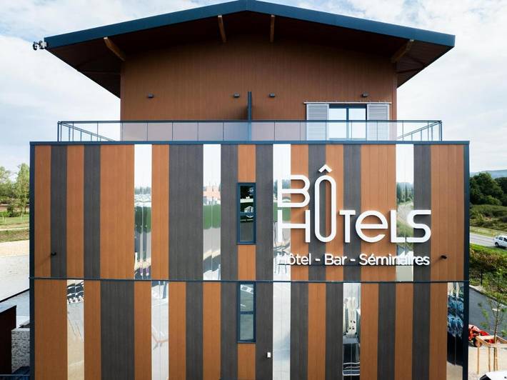 Hôtel pour 2 personnes, avec piscine et jardin à Ambronay - 3