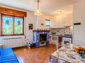 Ferienwohnung für 2 Personen, mit Ausblick am Luganersee