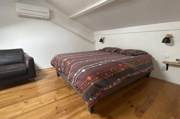 Location de vacances pour 6 personnes, avec jardin ainsi que piscine et terrasse, animaux acceptés dans Largentière - 3