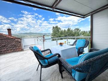 Ferienwohnung für 2 Personen, mit Terrasse auf Ciovo