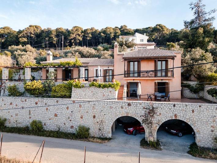 Ferienwohnung für 3 Personen, mit Ausblick und Terrasse sowie Garten - 1