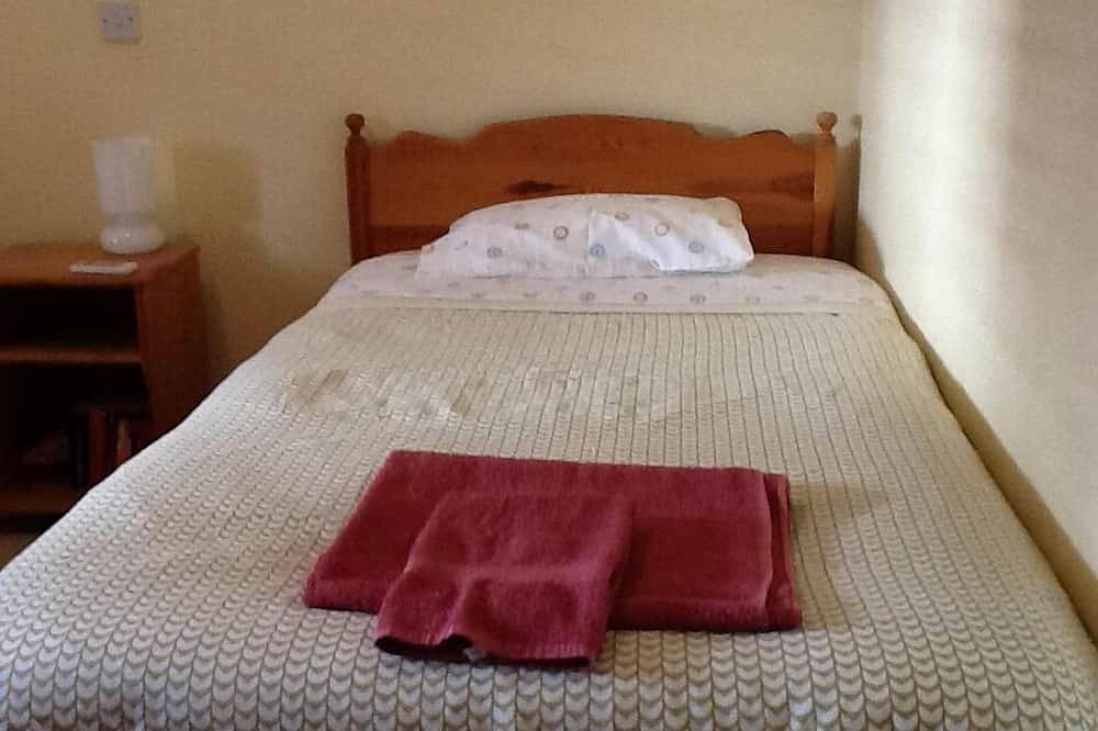 Ganze Wohnung, A 3 Minuten zu Fuß zum Strand in Πύλα, Larnaca Bezirk