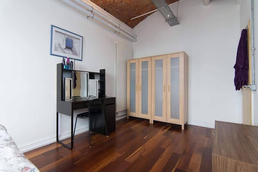 Ganze Wohnung, Luxus-Loft-Wohnung am Fluss Clyde in Inverclyde