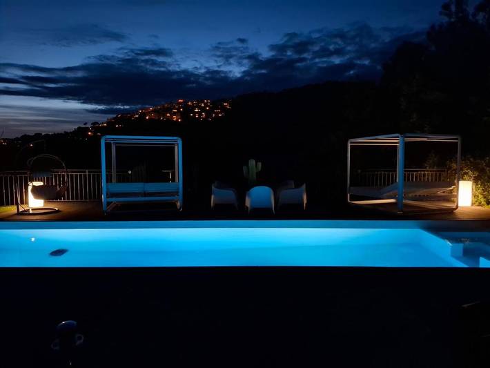 Maison d’hôte pour 2 personnes, avec piscine ainsi que jacuzzi et jardin dans les Alpes maritimes - 2