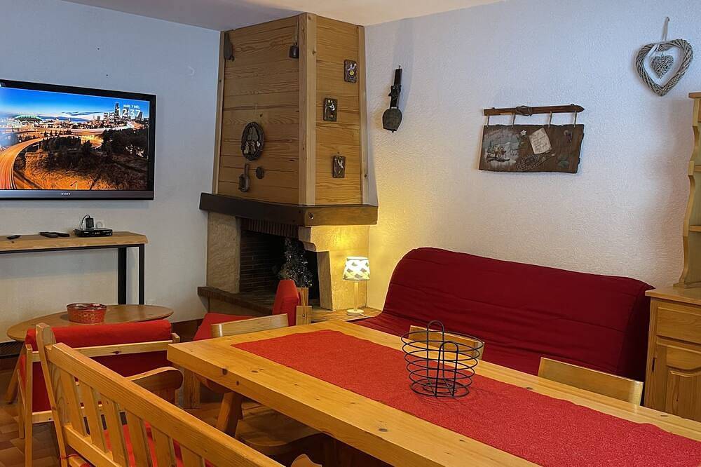 Appartement entier, T3 6/8 couchages 3*** 57 m² Praz de Lys au coeur de la station in Le Praz de Lys, Taninges