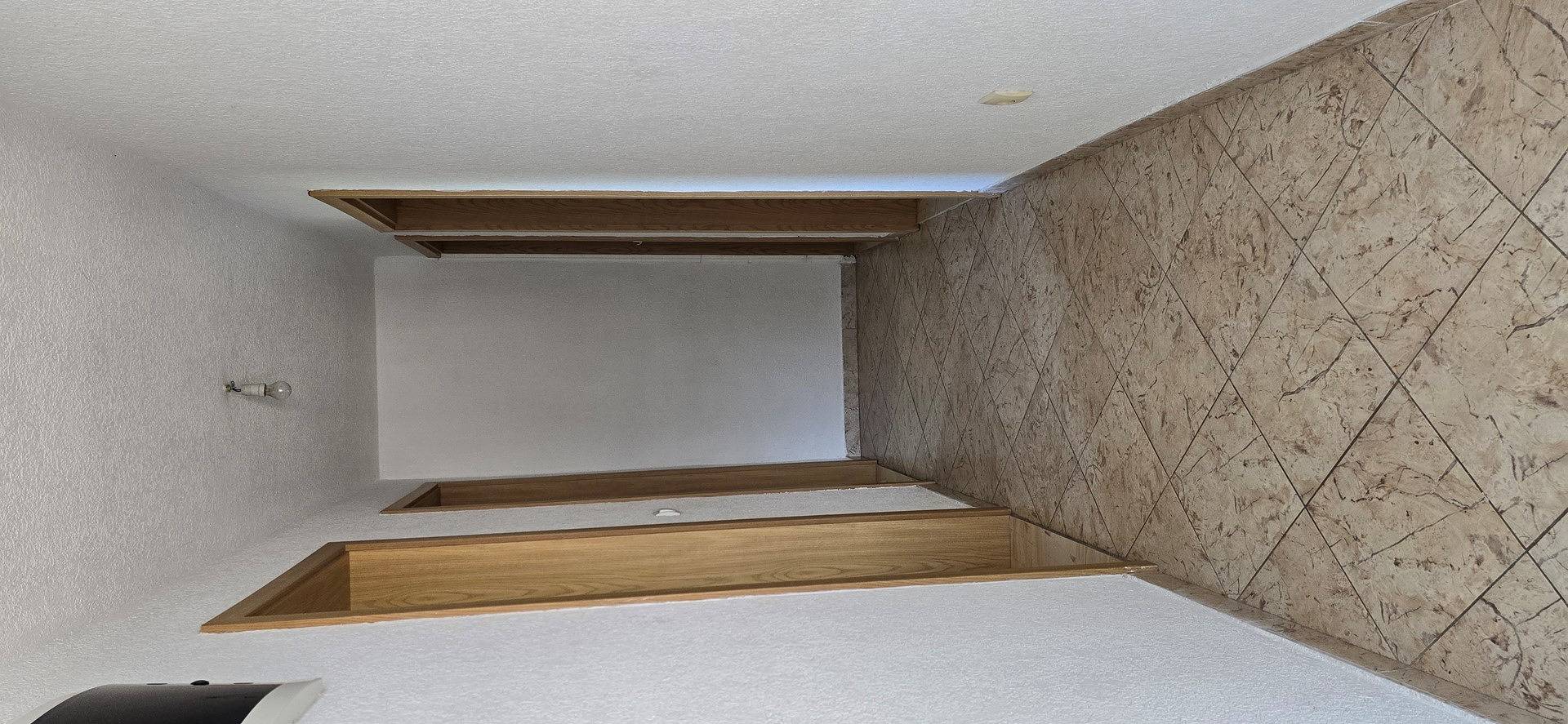 Hel lägenhet, Three Bedroom Apartment with Seaview in Šušanj, Montenegro