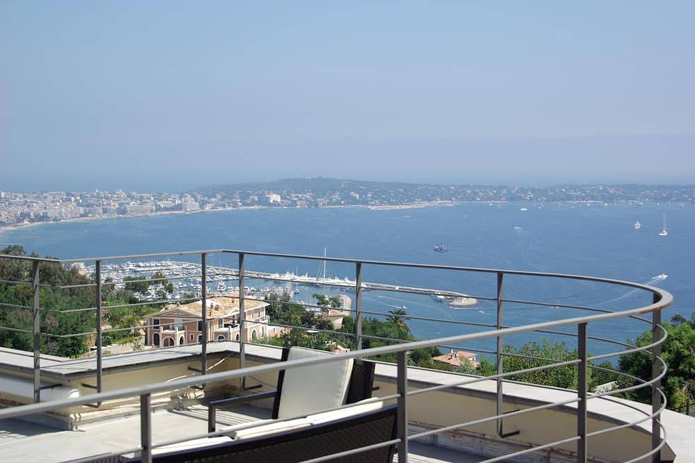 Villa pour 8 Personnes dans Vallauris, Région de Cannes