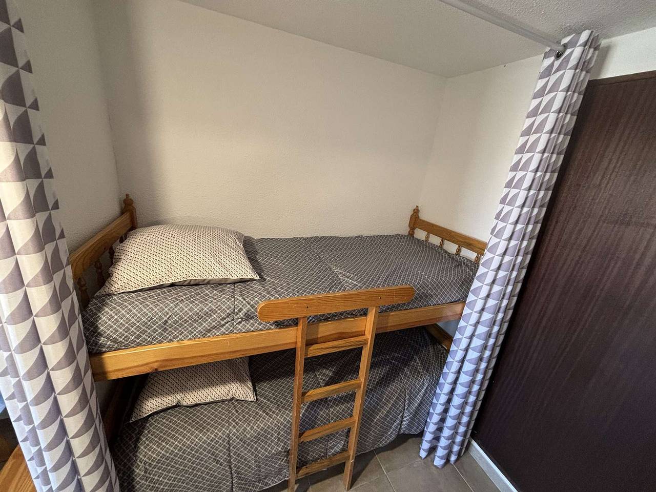 Ganze Wohnung, Studio-Kabine in Port-la-Nouvelle nahe dem Strand in Port-la-Nouvelle, Mittelmeerküste (Frankreich)