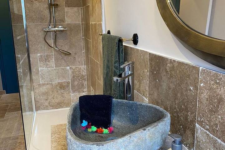 Gîte pour 15 personnes, avec sauna et jardin à Yèvre-la-Ville - 4