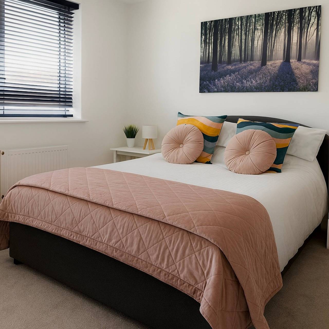 Exeter - Maison moderne 3 chambres · Jardin · Parking in Priory Ward, Exeter