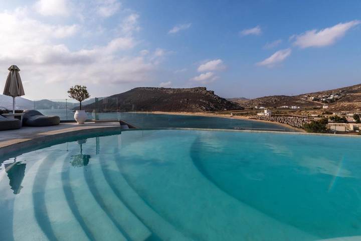 Pousadas para 2 pessoas, com jardim e vista e ainda piscina em Mykonos