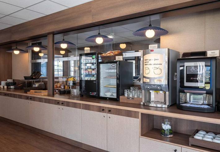 Hôtel pour 3 personnes, avec jardin ainsi que vue et piscine, animaux acceptés à Saint-Pierre-en-Faucigny - 4