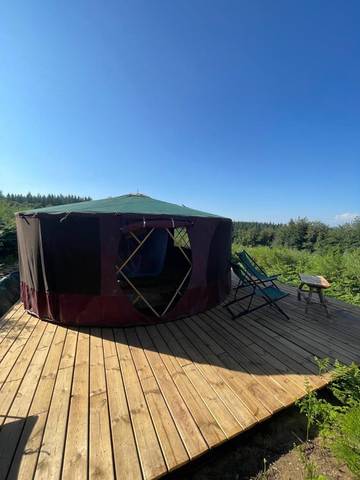 Tente pour 2 personnes, avec vue et jardin dans le Tarn