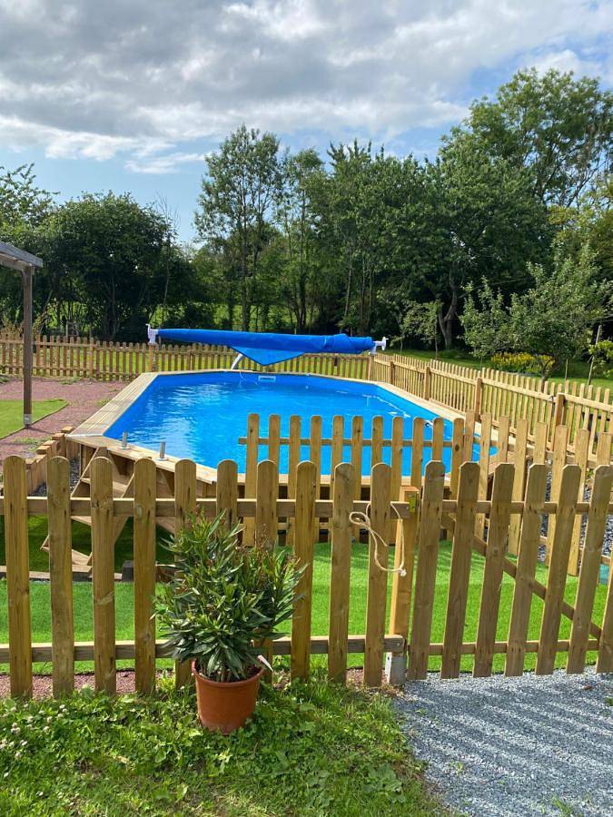Chambre d’hôte pour 2 personnes, avec jardin ainsi que vue et piscine dans la Manche - 2