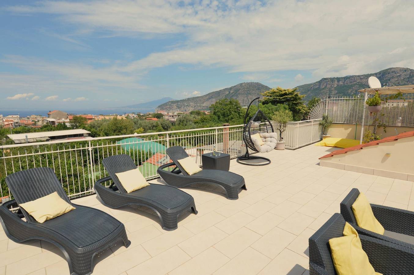 Apartamento vacacional entero, Family flat with private parking in Sant'Agnello, Provincia de Nápoles