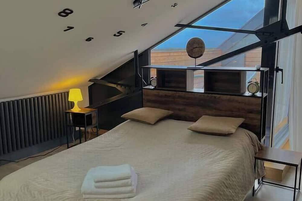 Appartement entier, Studio Montre proche de Mulhouse in Wittelsheim, Région de Thann