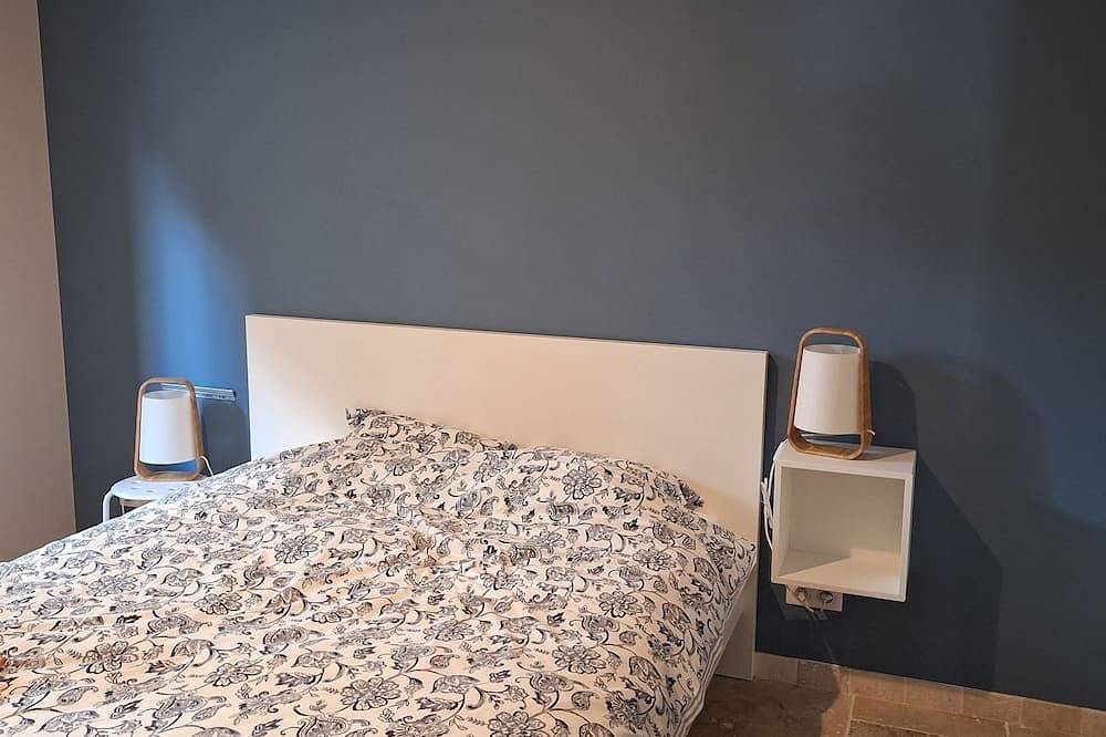 New villa with air conditioning, Wifi and private pool in Barjac in Barjac, Alès region
