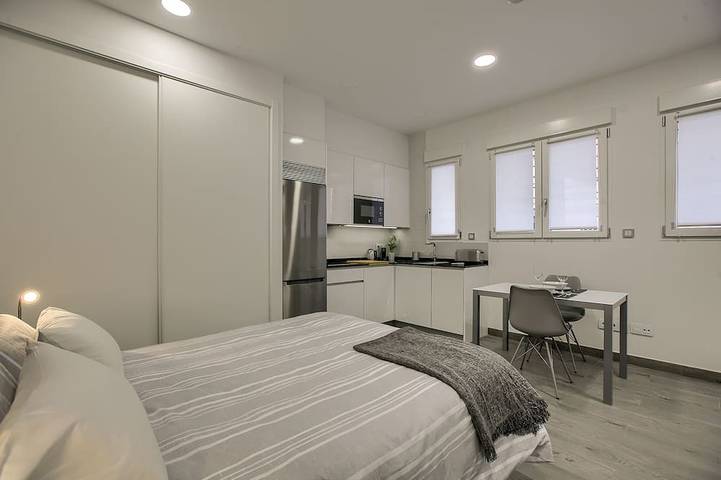 Apartamento entero, Cercanía, calidad y confort para sentirse en casa en una situación privilegiada in Moncloa-Aravaca, Madrid
