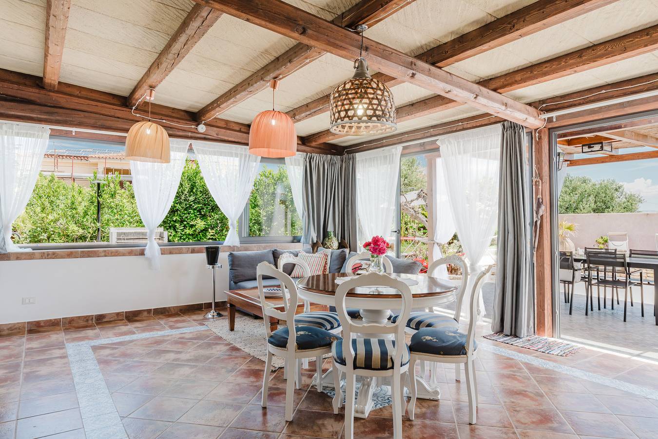 Villa 'Le Giarre -  Con Piscina' with Private Pool, Wi-Fi and Air Conditioning in Misiliscemi, Trapani Province