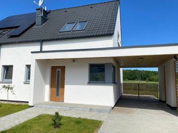 Ferienhaus für 6 Personen, mit Sauna und Terrasse sowie Garten und Pool, mit Haustier in Polnische Ostsee