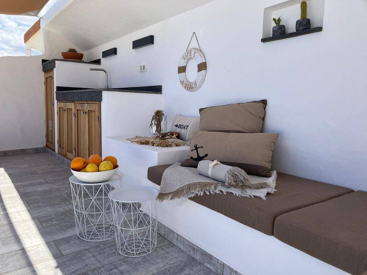 Casa Añoranza - Bijou with panoramic views in Las Playitas, Tuineje
