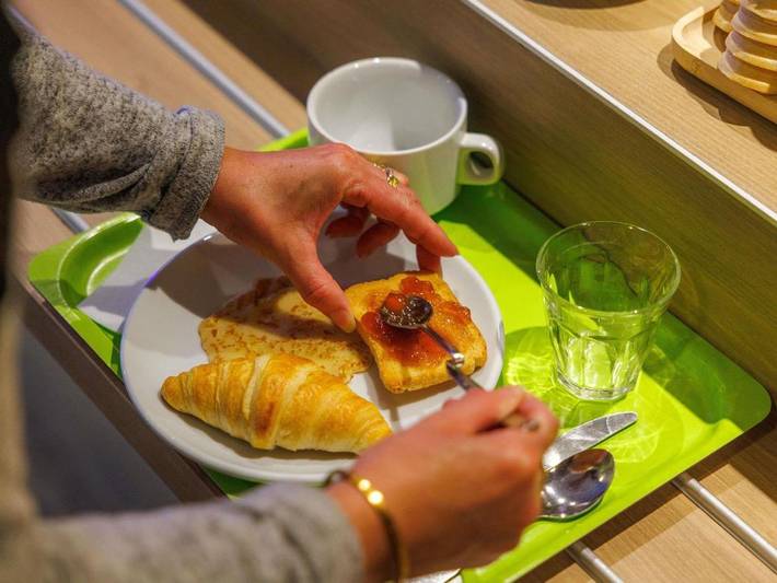 Hôtel pour 3 personnes, avec jardin et vue, animaux acceptés à Grésy-sur-Aix - 3
