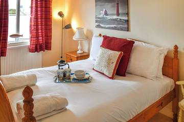 Cottage for 5 People in Bacton, Norfolk, Photo 3