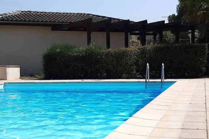 Appartement de vacances pour 4 personnes, avec Balcon ainsi que Jardin et Piscine à Cahors