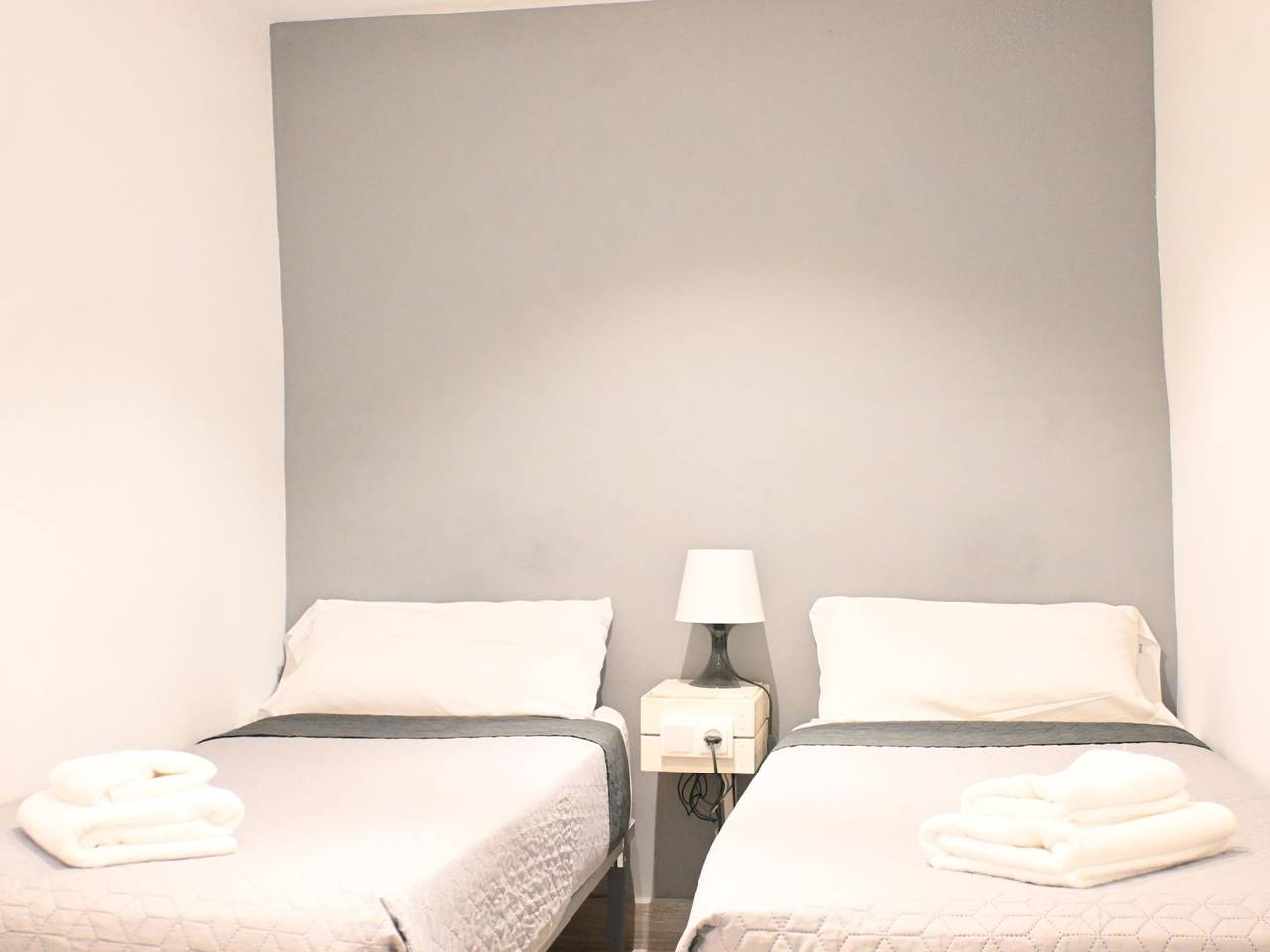 Apartamento vacacional entero, Homenfun Barcelona Camp Nou Iv in Hospitalet de Llobregat, Barcelonés