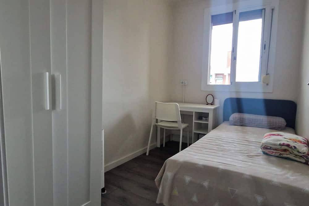 Ganze Wohnung, Lili's Apartment in Cornellà de Llobregat, Baix Llobregat