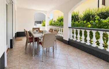 Ferienhaus für 10 Personen in Privlaka, Zadar, Bild 2