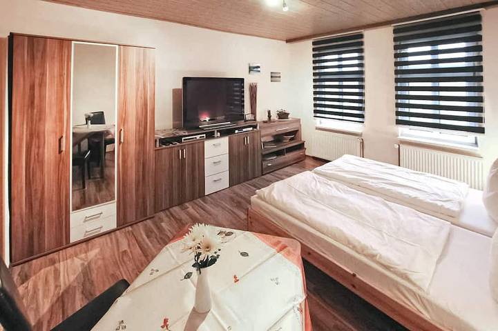 Ferienwohnung für 5 Personen, mit Garten in Kleinzerlang - 2