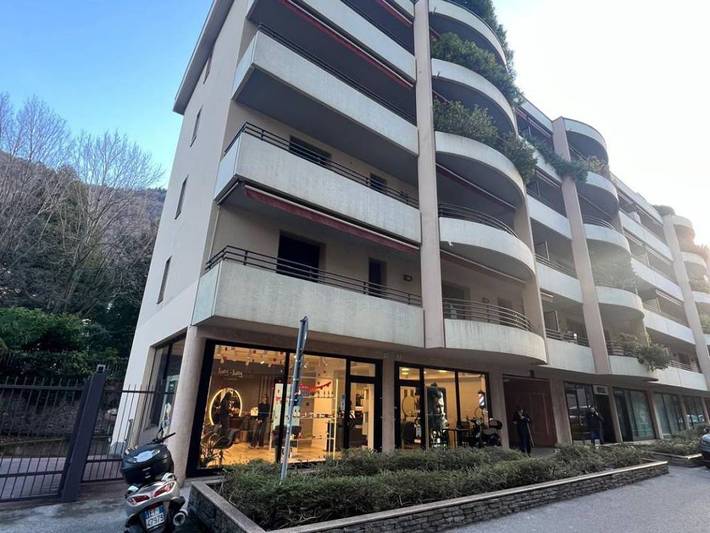 Gîte pour 2 personnes, avec balcon/terrasse, animaux acceptés à Côme - 2