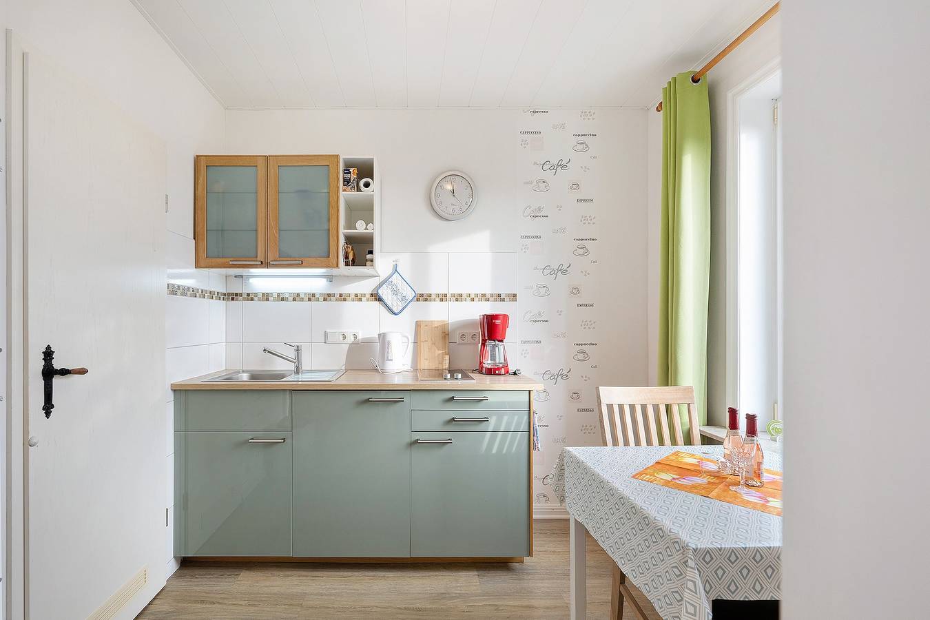 Ganzes Studio, Einzimmerapartment '1 Raum Süden' mit gemeinsamer Terrasse, gemeinsamem Garten und Wi-Fi in Dagebüll, Nordseeküste